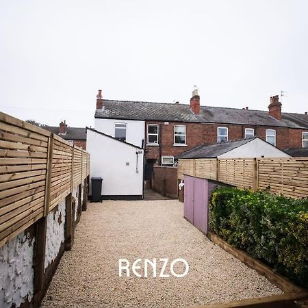 Inviting 3-Bed Home In Lincoln By Renzo, Stunning Design, Close To Lincoln Cathedral! エクステリア 写真